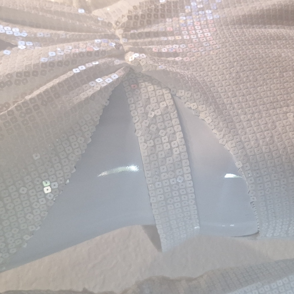 BCBG MaxAzria Runway White Sequined Dress - Picture 11 of 17